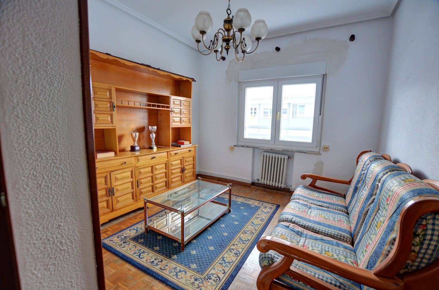 4 chambre Appartement à vendre à Aviles avec garage - 119 000 € (Ref: 9518262)