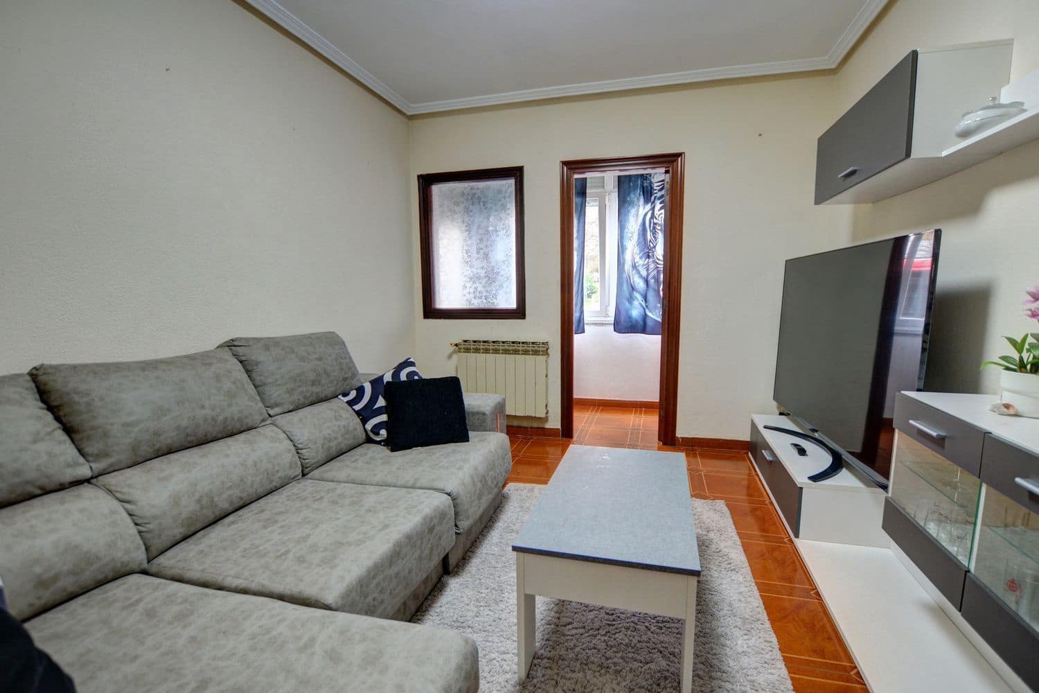 3 soveværelse Lejlighed til salg i Gijon med garage - € 165.000 (Ref: 9523990)