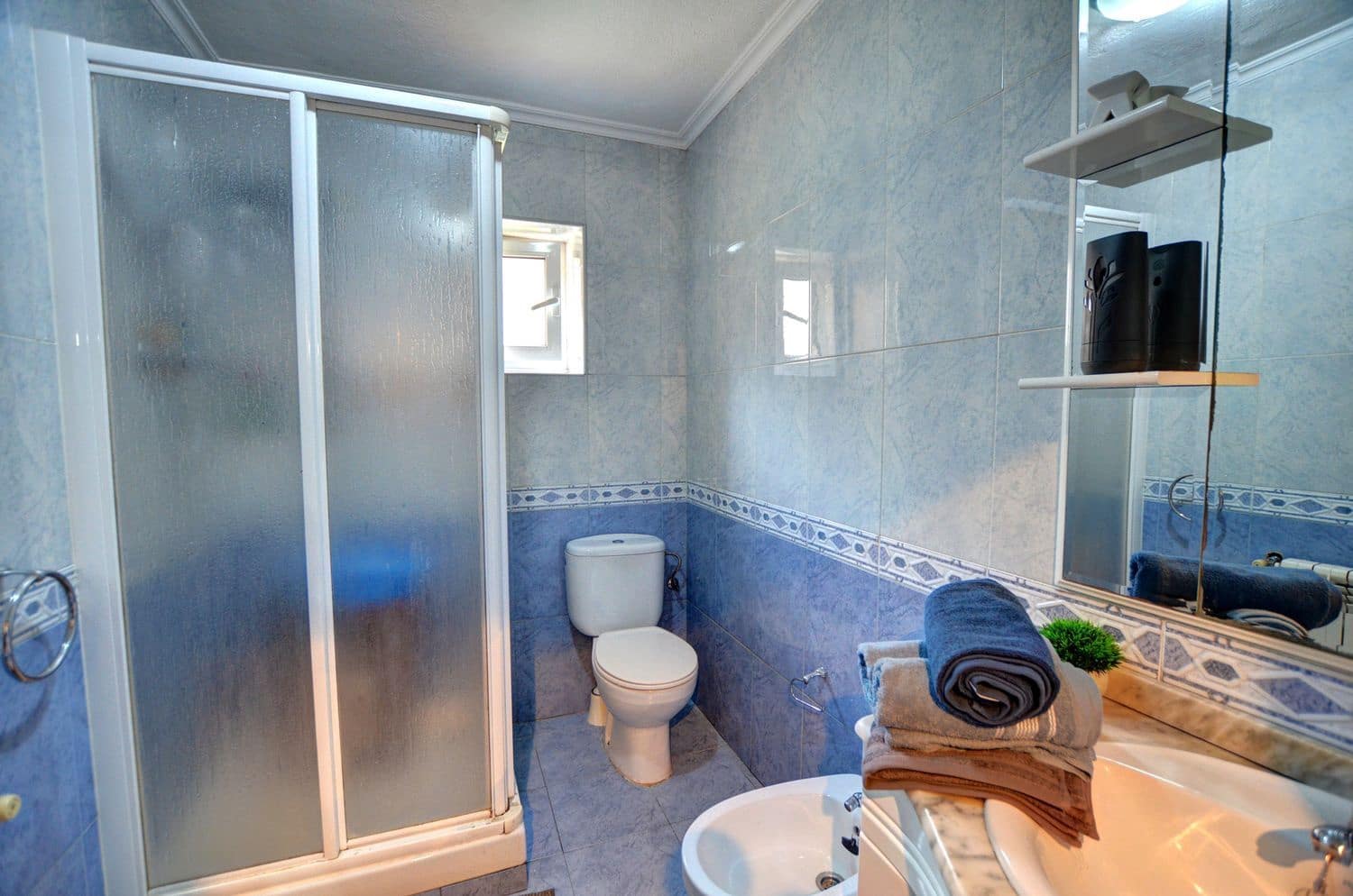 3 soveværelse Lejlighed til salg i Gijon med garage - € 165.000 (Ref: 9523990)