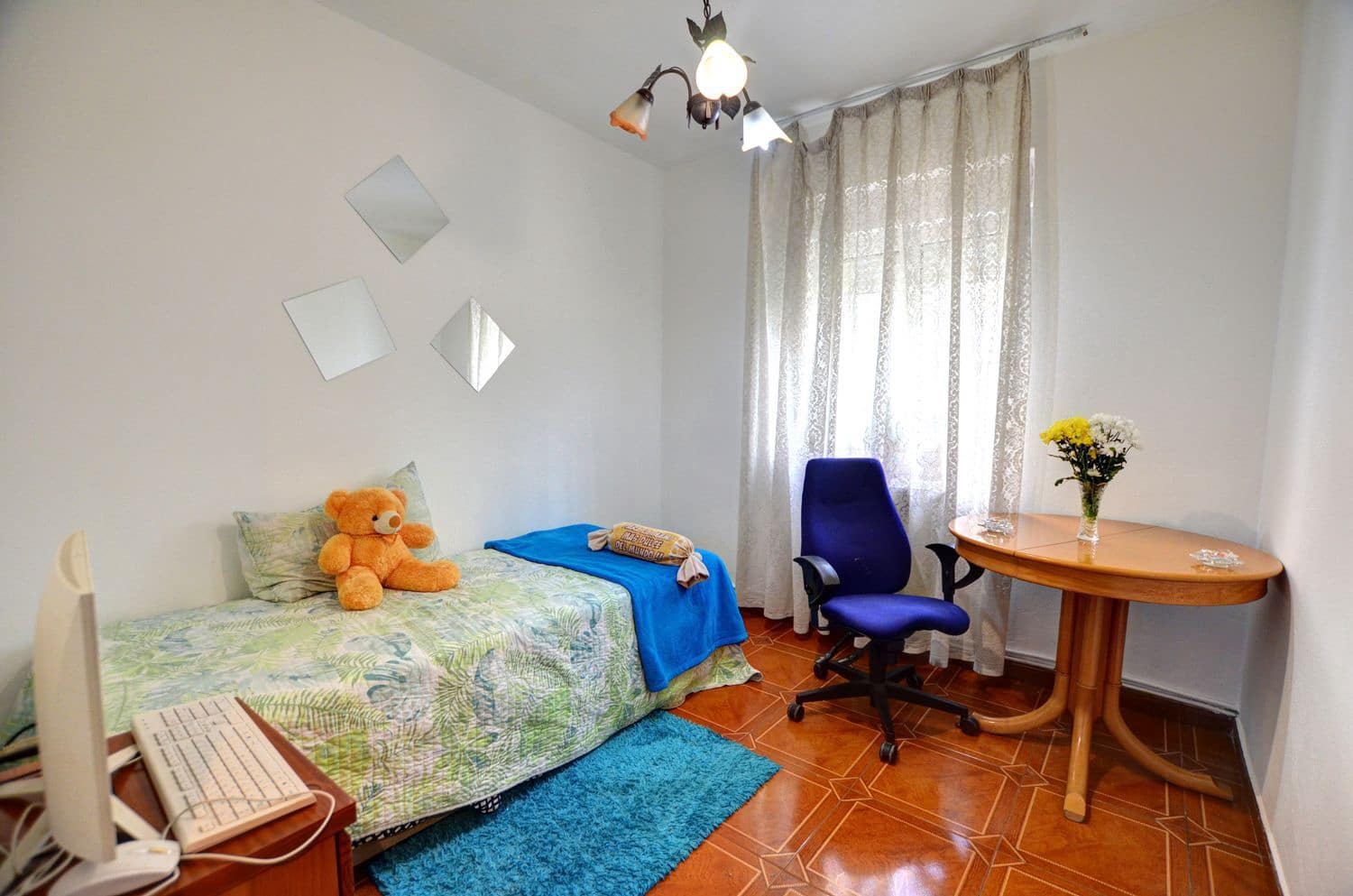 3 soveværelse Lejlighed til salg i Gijon med garage - € 165.000 (Ref: 9523990)