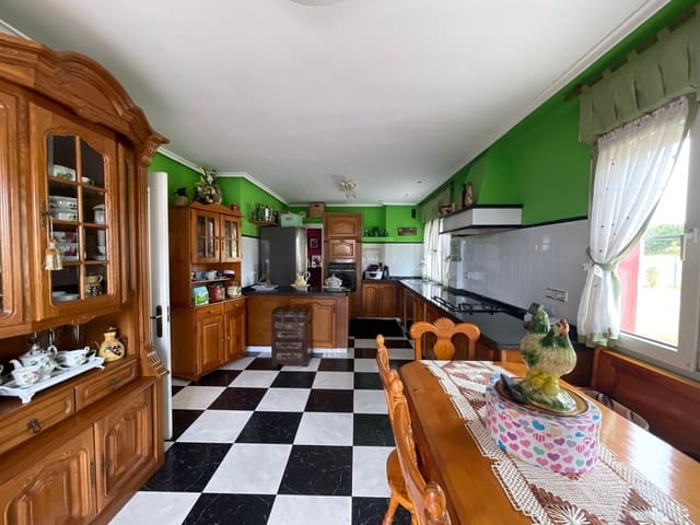 5 makuuhuone Huvila vuokrattavana paikassa Gijón mukana uima-altaan 
autotalli - 4 200 € (Ref: 9523992)