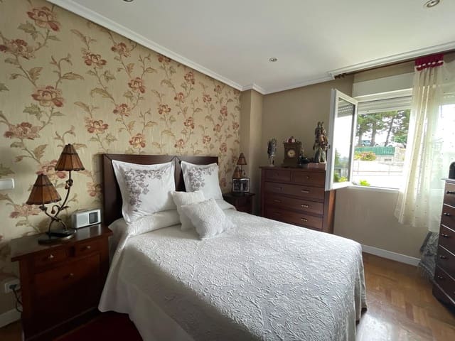 5 makuuhuone Huvila vuokrattavana paikassa Gijón mukana uima-altaan 
autotalli - 4 200 € (Ref: 9523992)