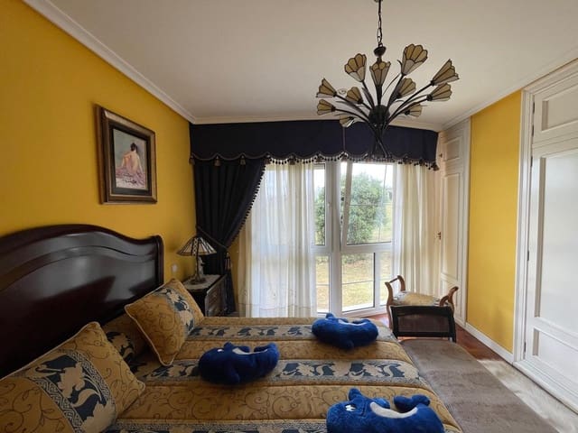 5 makuuhuone Huvila vuokrattavana paikassa Gijón mukana uima-altaan 
autotalli - 4 200 € (Ref: 9523992)