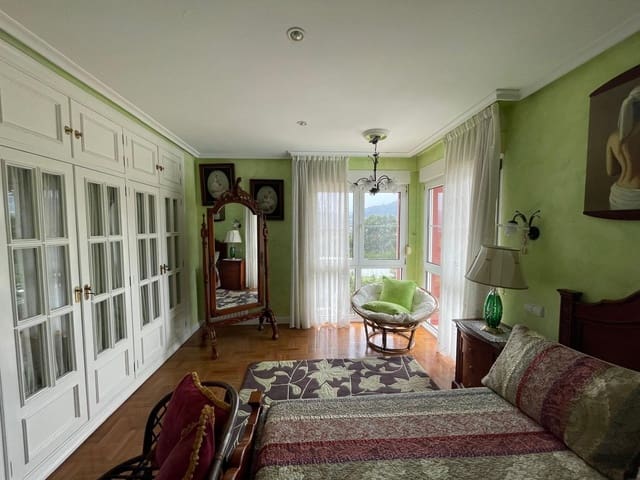 5 makuuhuone Huvila vuokrattavana paikassa Gijón mukana uima-altaan 
autotalli - 4 200 € (Ref: 9523992)