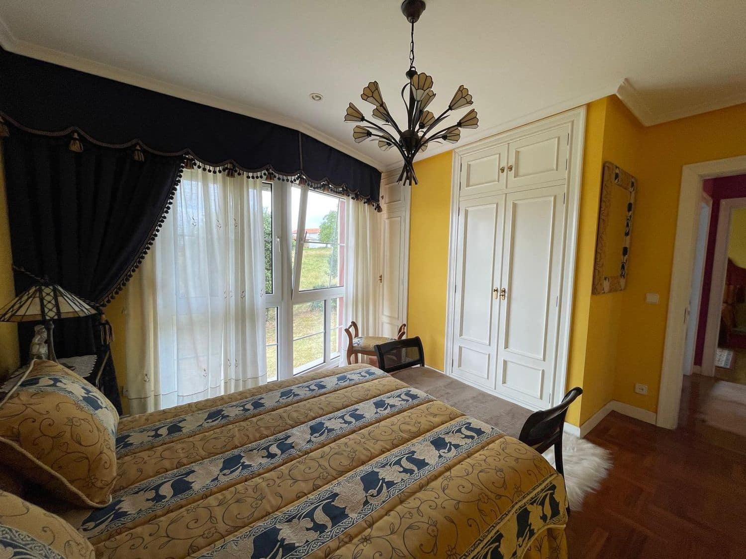 5 makuuhuone Huvila vuokrattavana paikassa Gijon mukana uima-altaan 
autotalli - 4 200 € (Ref: 9523992)