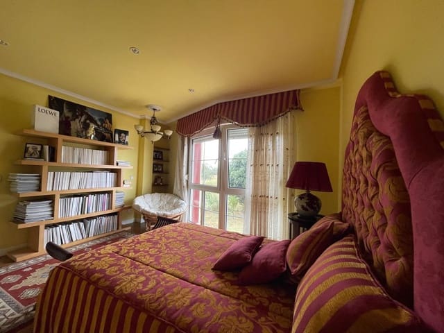 5 makuuhuone Huvila vuokrattavana paikassa Gijón mukana uima-altaan 
autotalli - 4 200 € (Ref: 9523992)