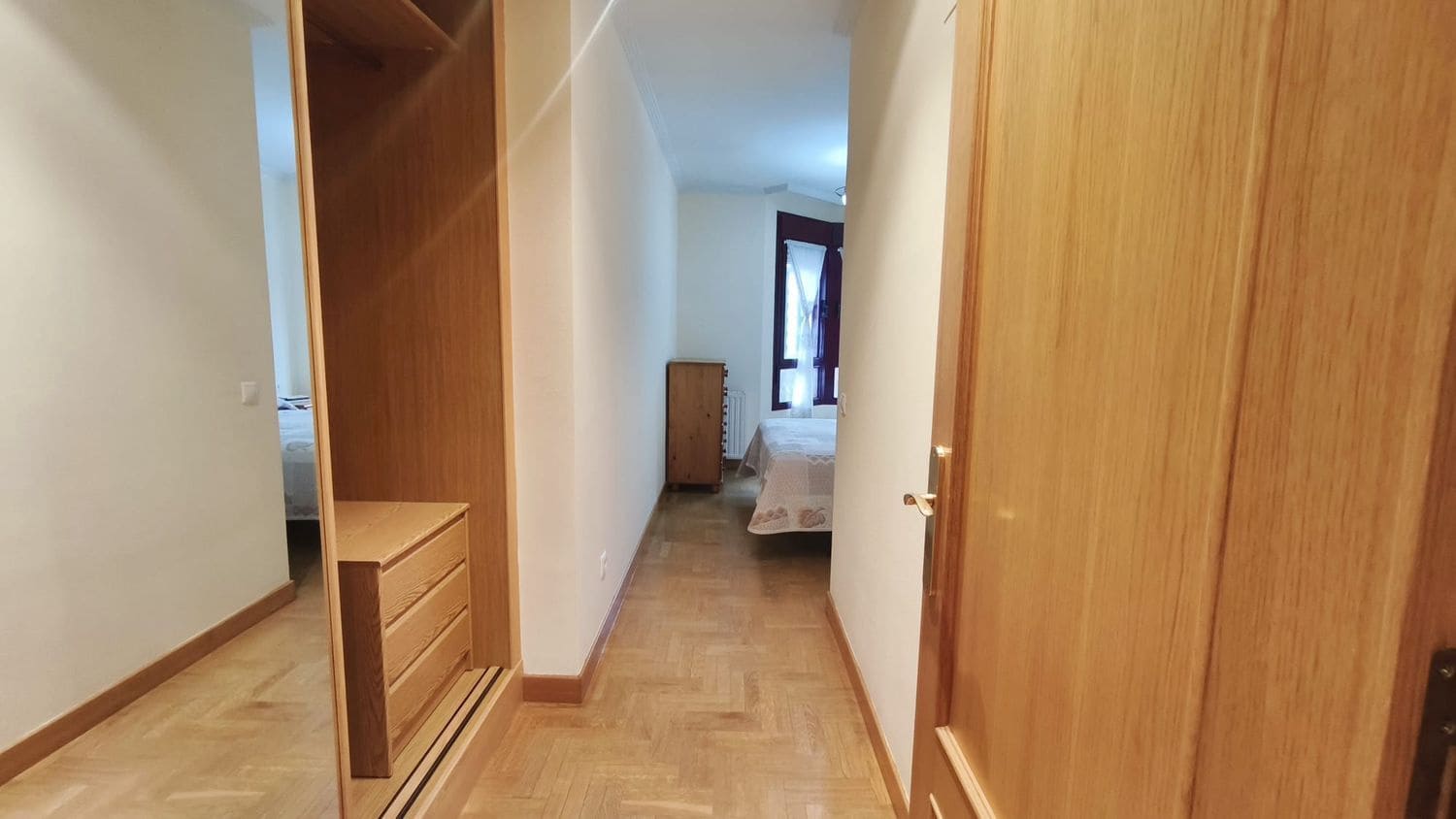 3 sypialnia Apartament na sprzedaż w Gijon z garażem - 290 000 € (Ref: 9525924)