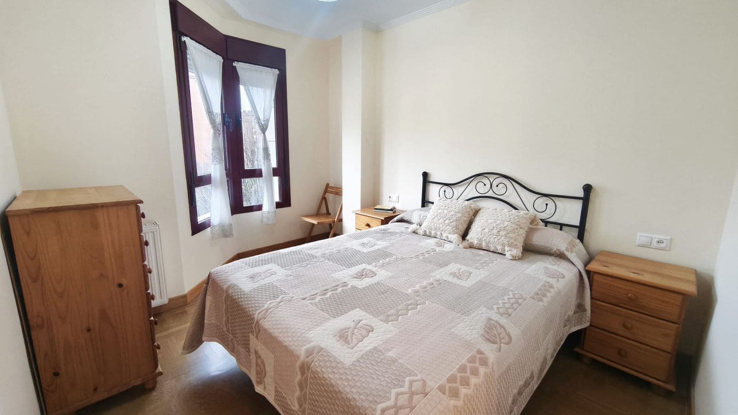 3 sypialnia Apartament na sprzedaż w Gijon z garażem - 290 000 € (Ref: 9525924)