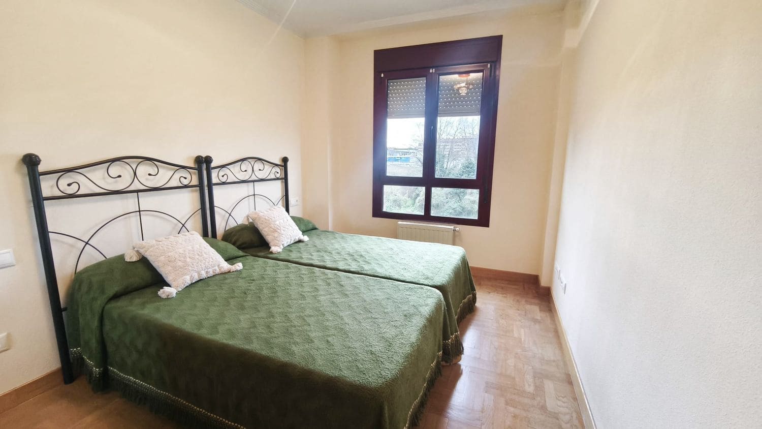 3 sypialnia Apartament na sprzedaż w Gijon z garażem - 290 000 € (Ref: 9525924)