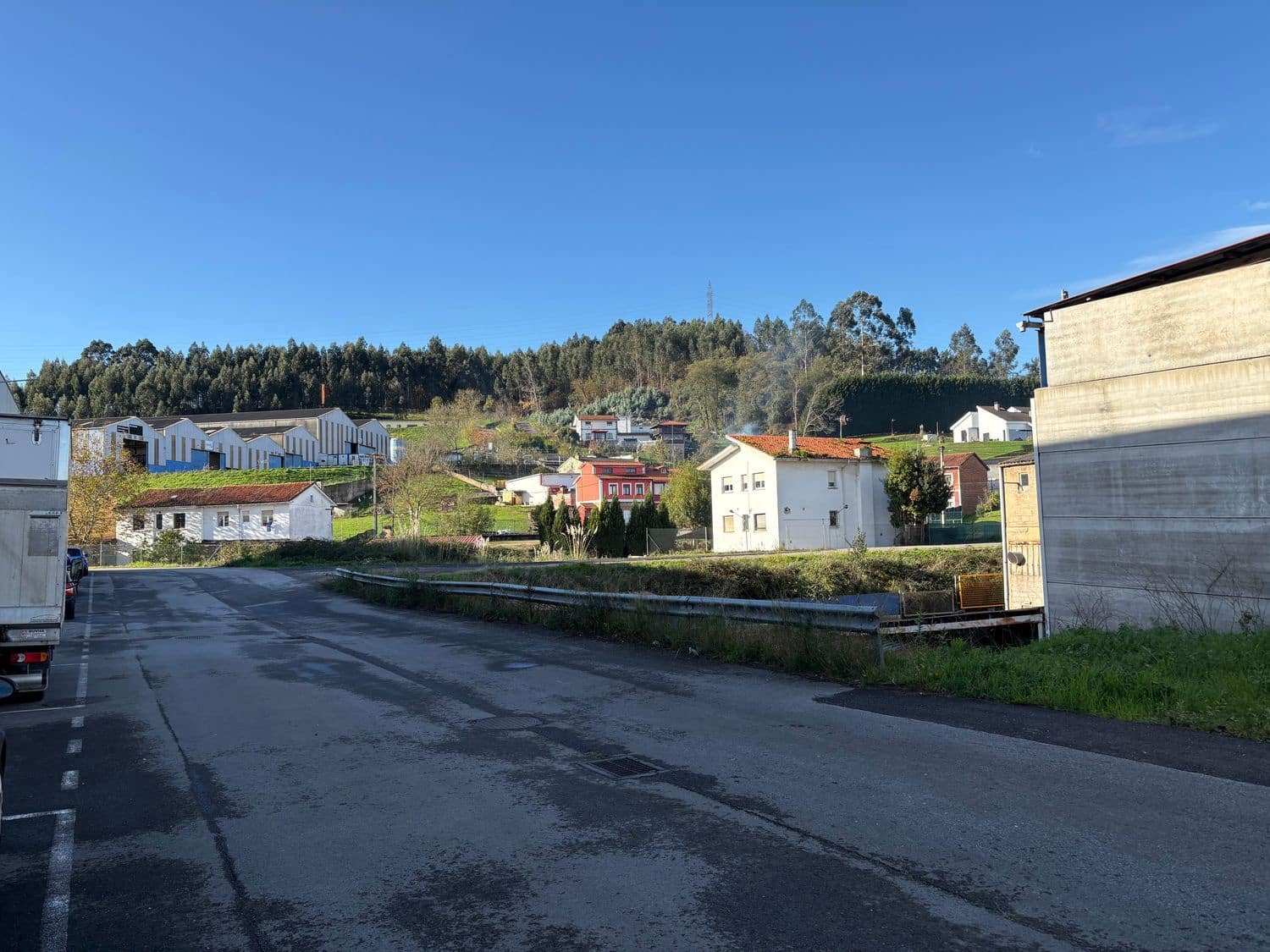 Erhverv til salg i Corvera de Asturias - € 250.000 (Ref: 9529265)