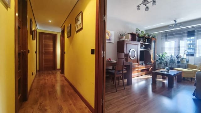 3 soverom Leilighet til salgs i Centro Urbano, Gijón med garasje - € 310 000 (Ref: 9533232)