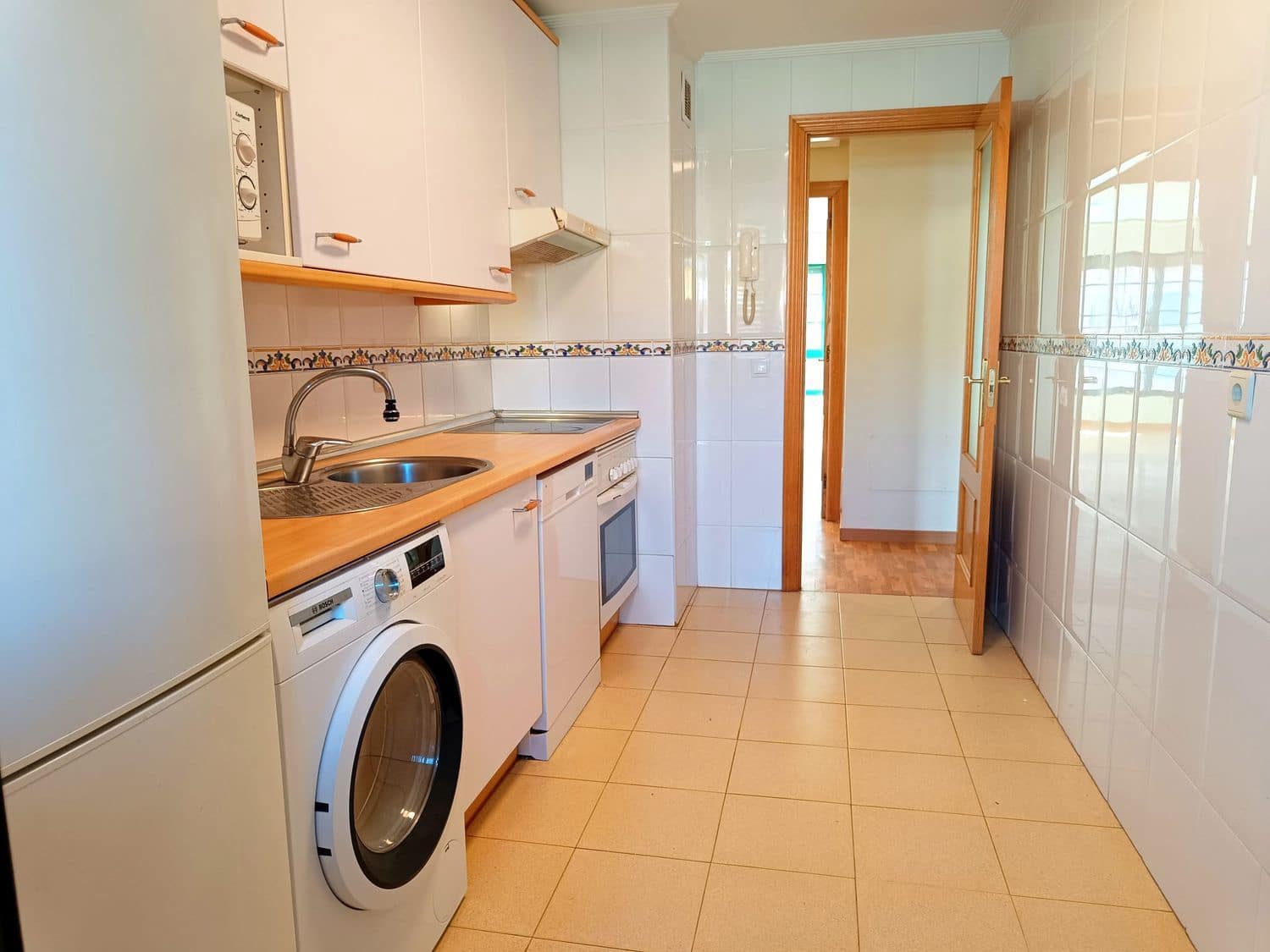 2 soveværelse Lejlighed til salg i Llanera med garage - € 153.000 (Ref: 9533233)