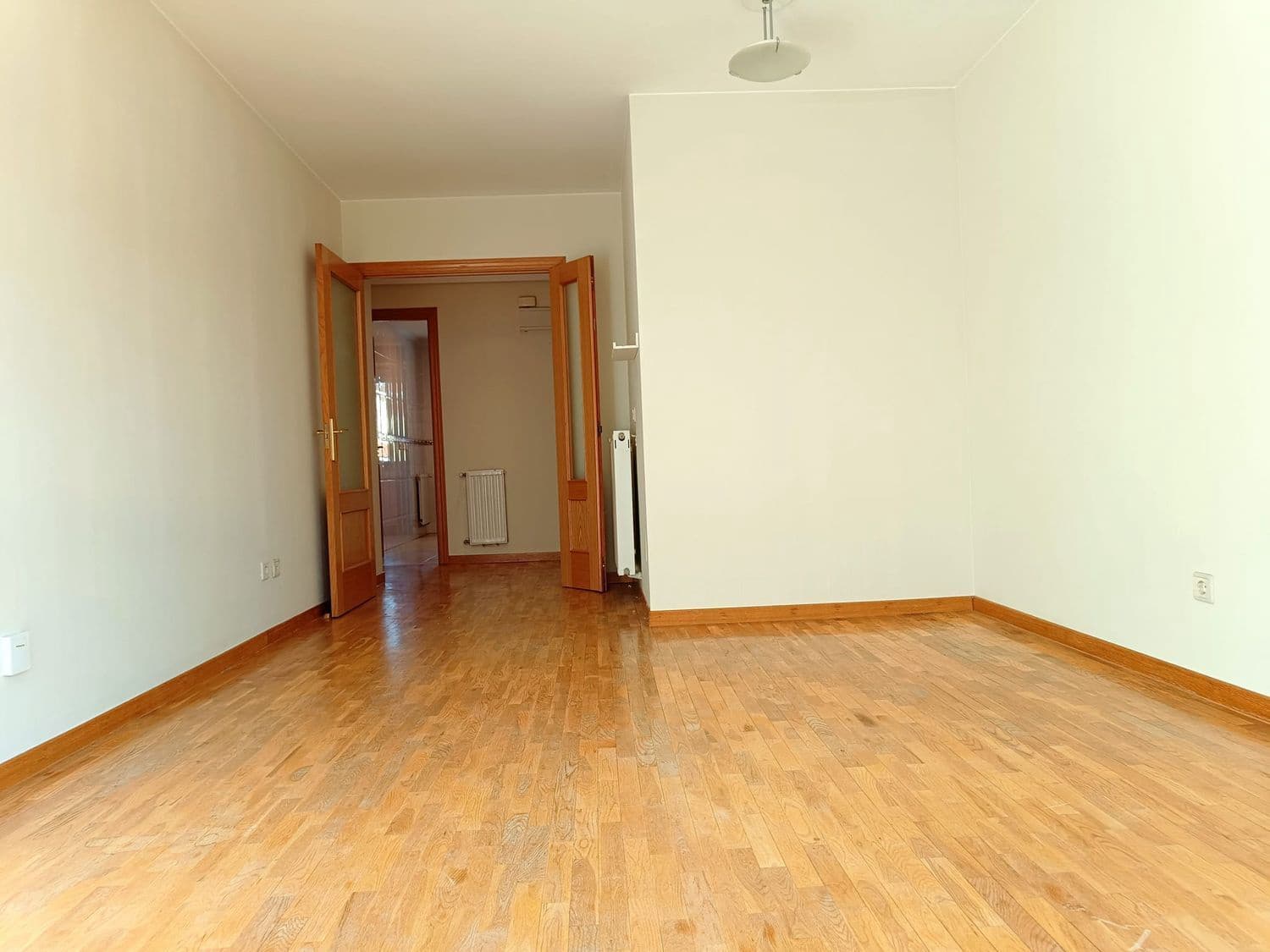 2 soveværelse Lejlighed til salg i Llanera med garage - € 153.000 (Ref: 9533233)