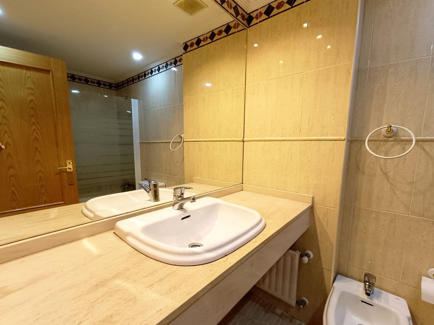 2 soveværelse Lejlighed til salg i Llanera med garage - € 153.000 (Ref: 9533233)