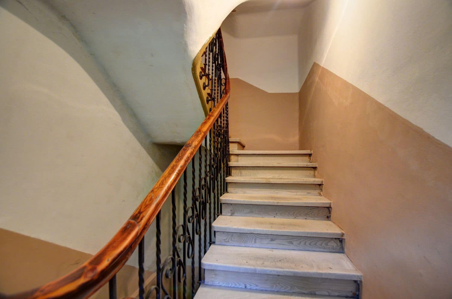 7 chambre Finca/Maison de Campagne à vendre à Tineo avec garage - 145 000 € (Ref: 9533234)