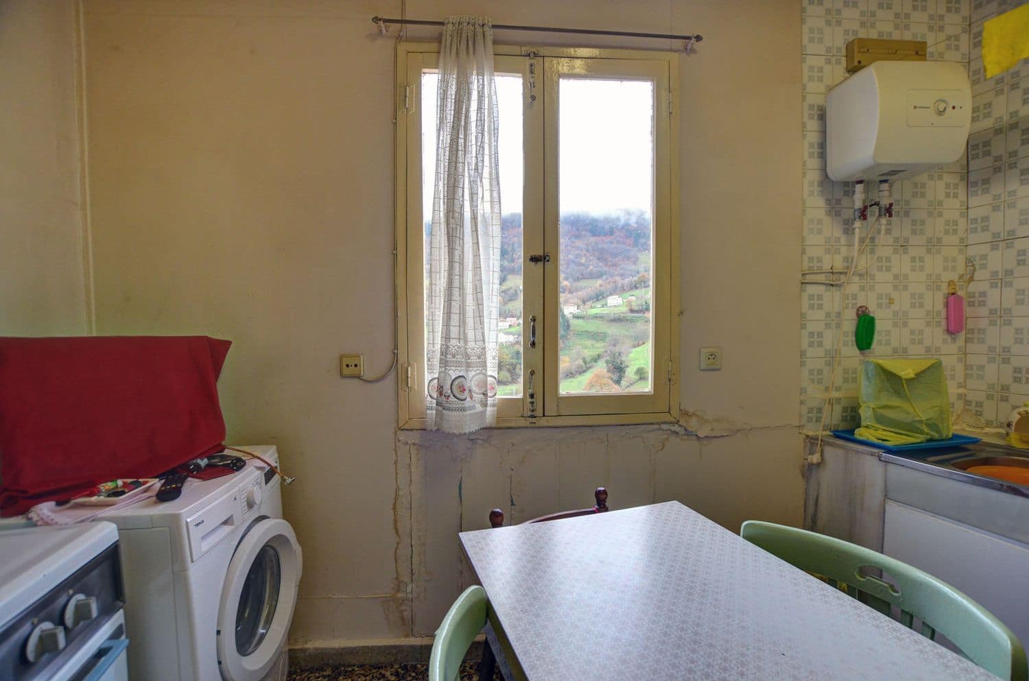 7 chambre Finca/Maison de Campagne à vendre à Tineo avec garage - 145 000 € (Ref: 9533234)