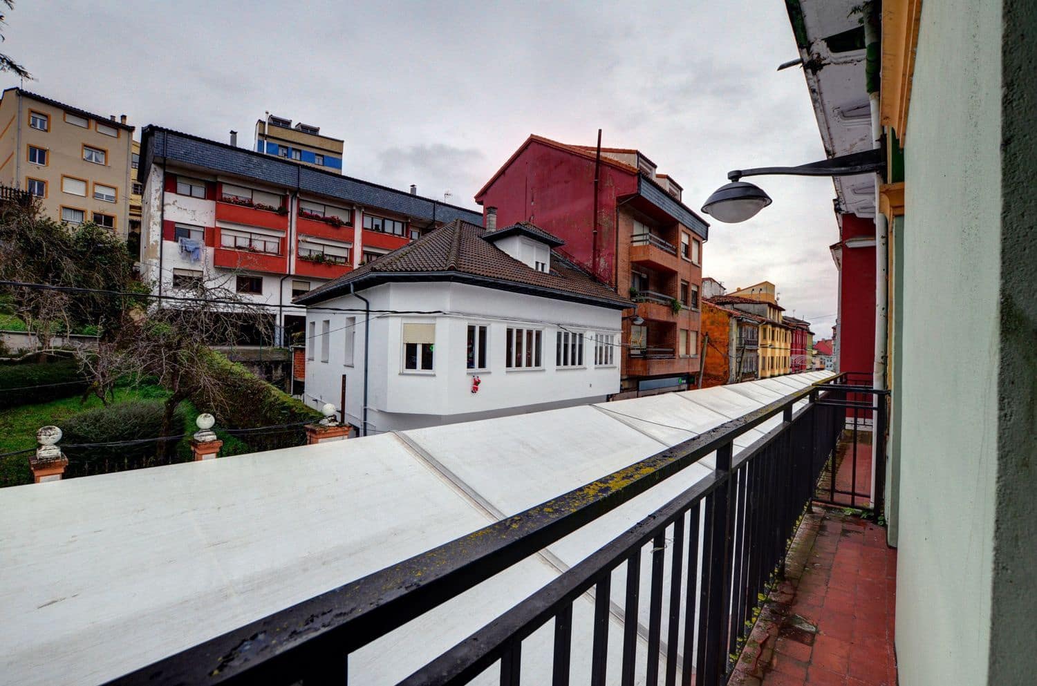 7 chambre Finca/Maison de Campagne à vendre à Tineo avec garage - 145 000 € (Ref: 9533234)