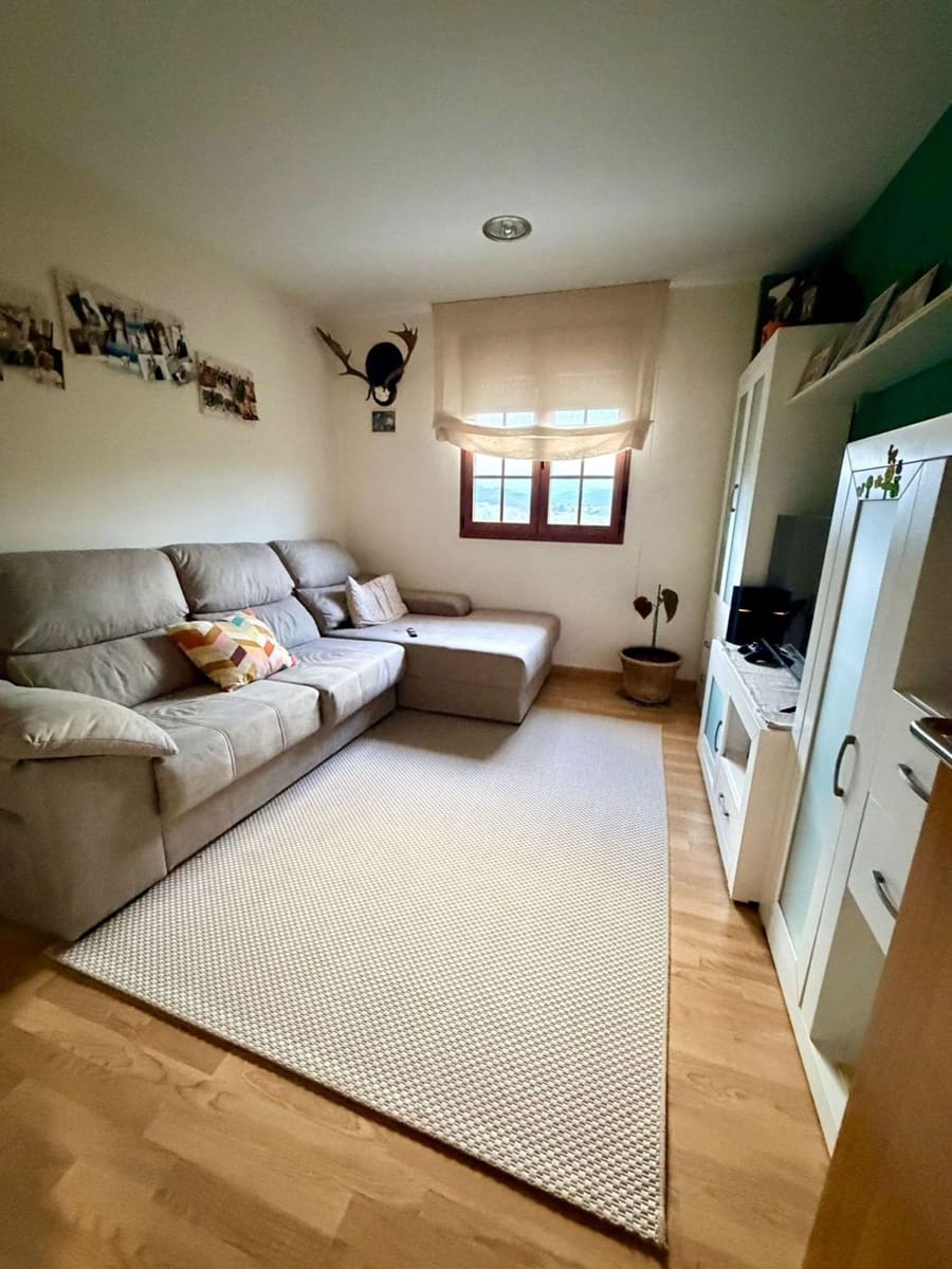 5 soveværelse Villa til salg i Castropol med garage - € 375.000 (Ref: 9540919)