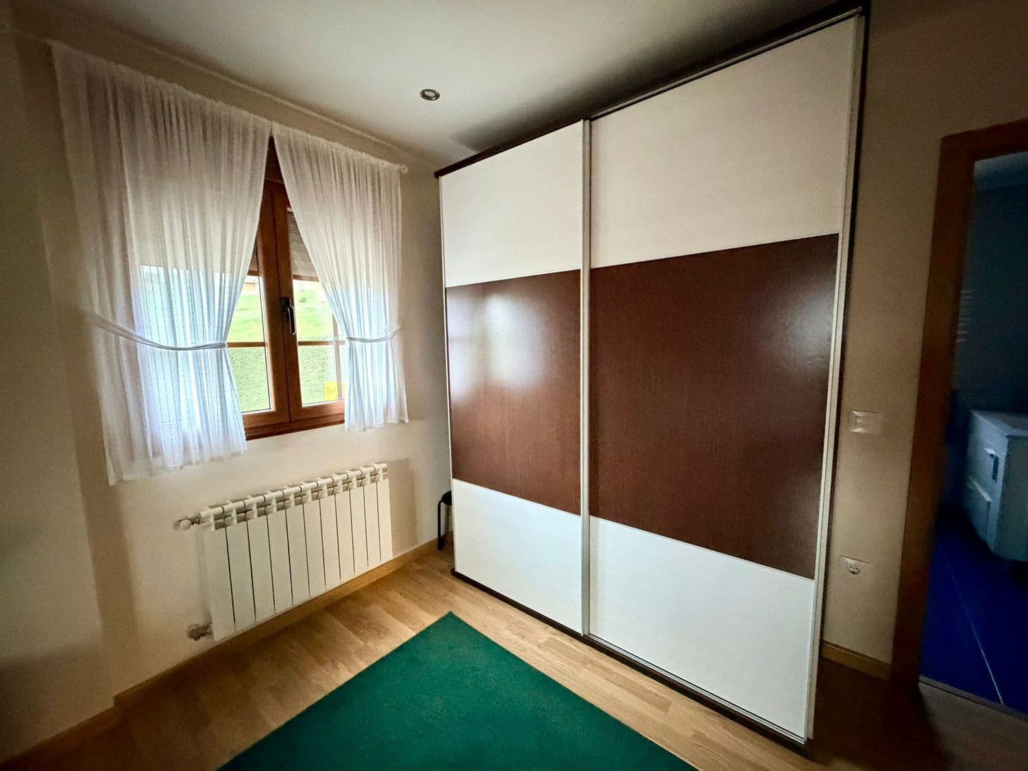 5 soveværelse Villa til salg i Castropol med garage - € 375.000 (Ref: 9540919)