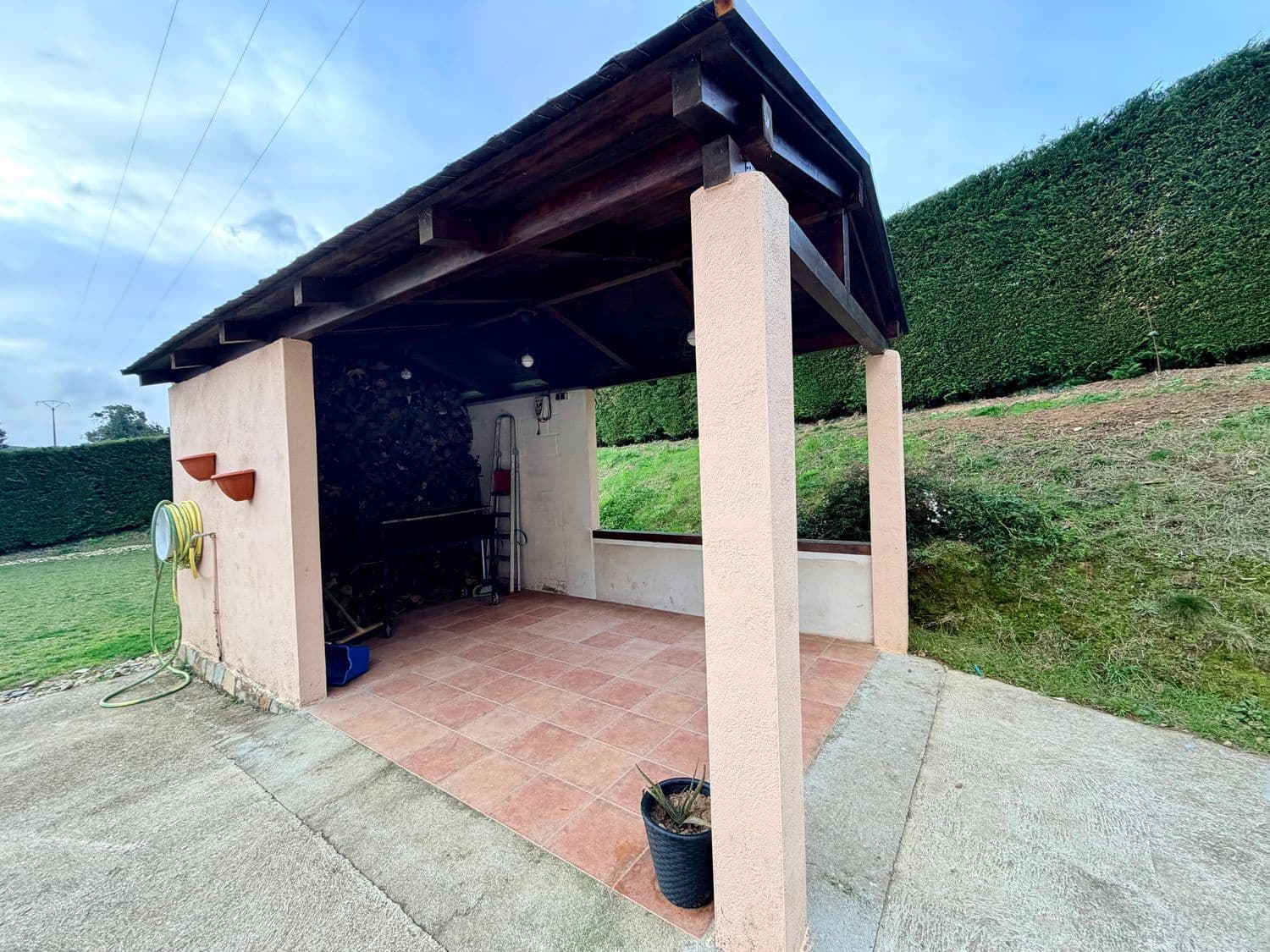 5 soveværelse Villa til salg i Castropol med garage - € 375.000 (Ref: 9540919)