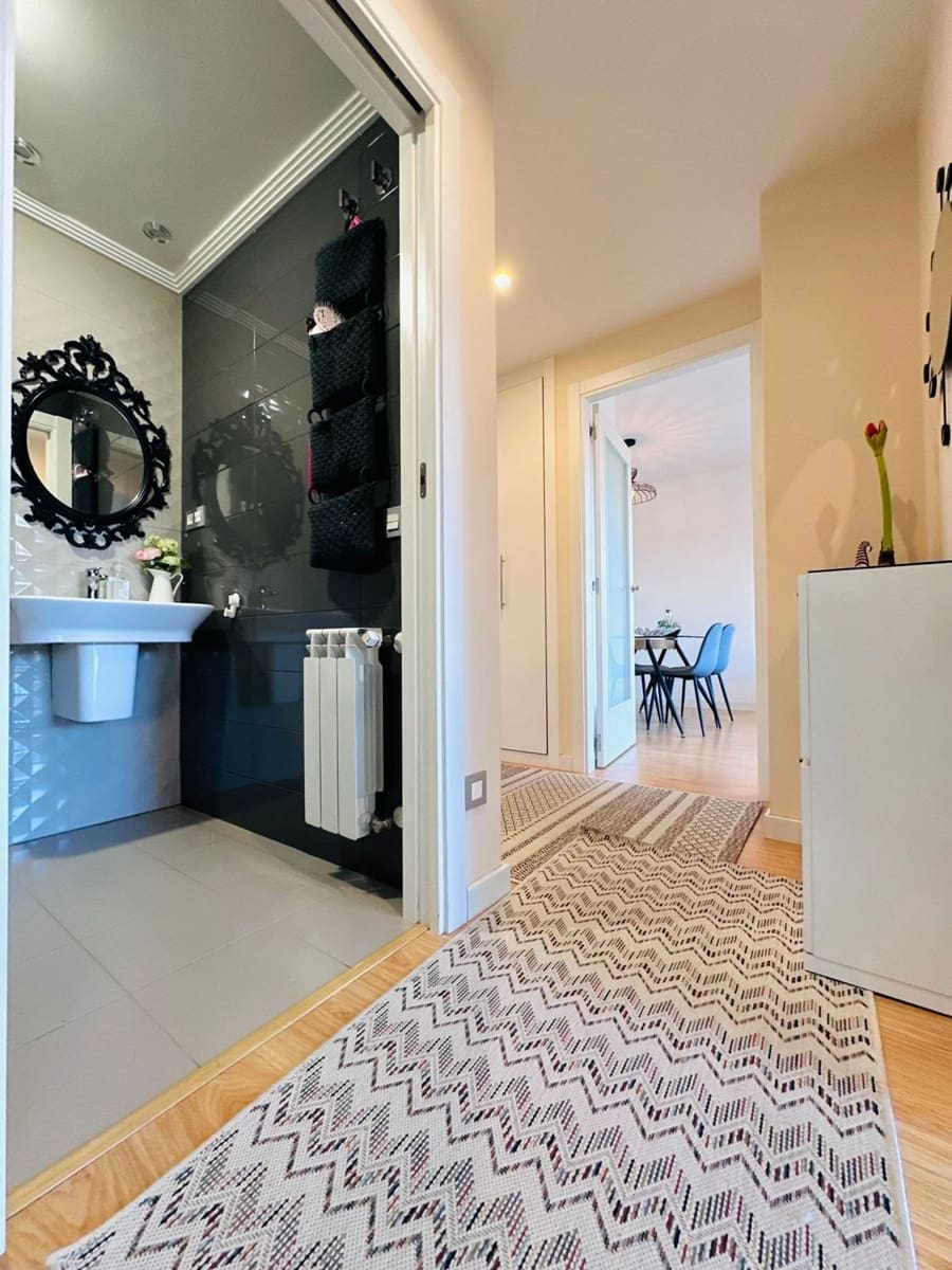 3 slaapkamer Appartement te koop in Gijon met garage - € 274.900 (Ref: 9543098)