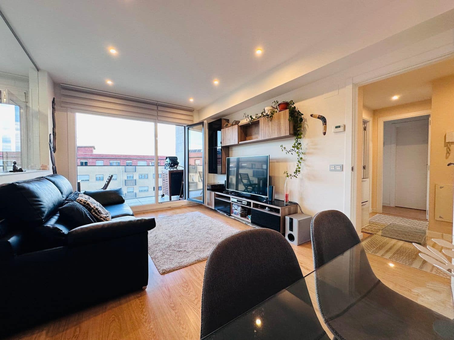 3 slaapkamer Appartement te koop in Gijon met garage - € 274.900 (Ref: 9543098)