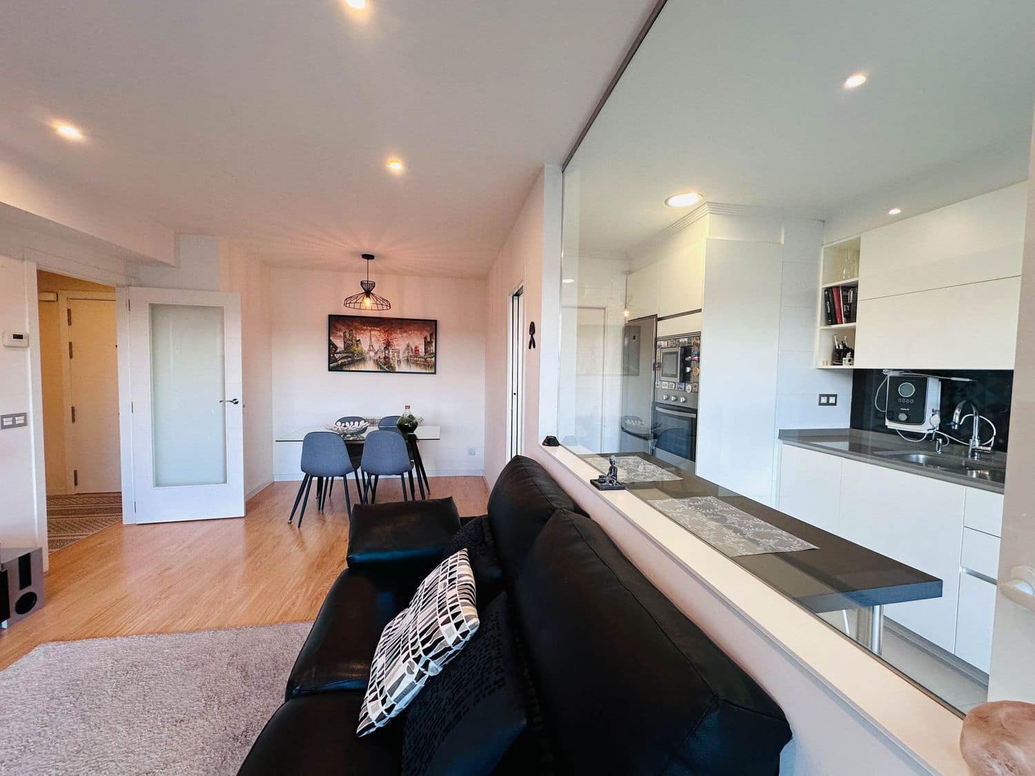 3 slaapkamer Appartement te koop in Gijon met garage - € 274.900 (Ref: 9543098)