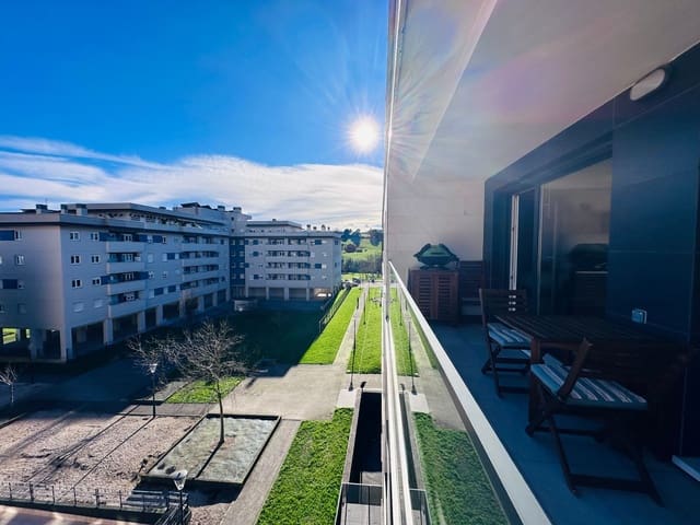 3 slaapkamer Appartement te koop in Gijón met garage - € 274.900 (Ref: 9543098)