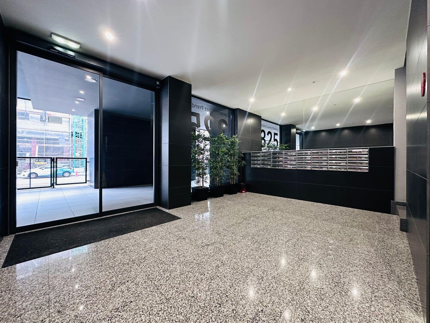 3 slaapkamer Appartement te koop in Gijon met garage - € 274.900 (Ref: 9543098)