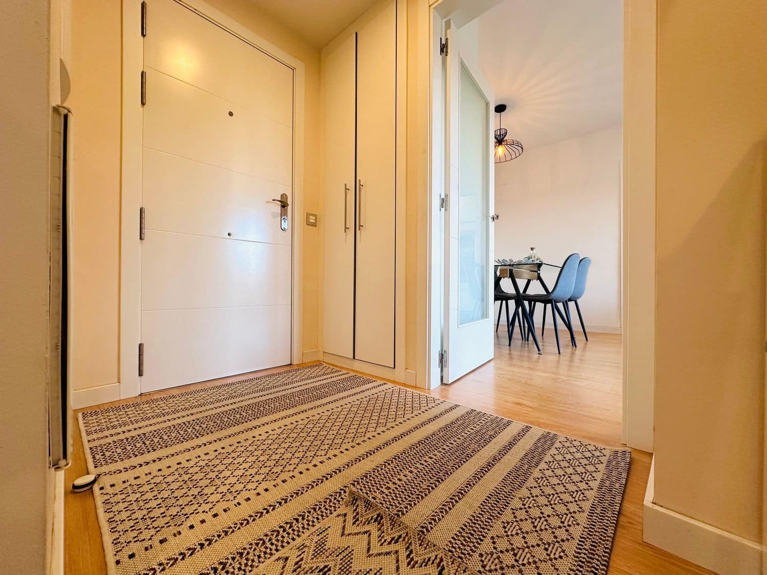 3 slaapkamer Appartement te koop in Gijon met garage - € 274.900 (Ref: 9543098)