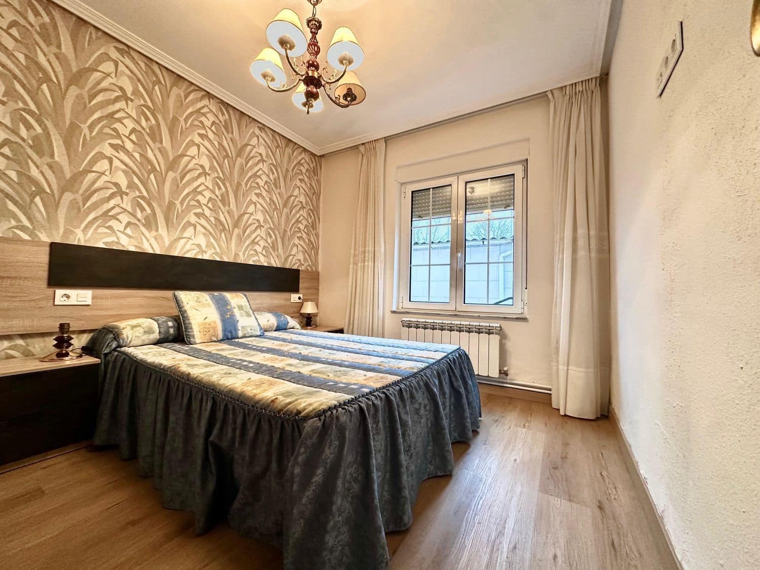 3 soveværelse Byhus til salg i Gijon med garage - € 229.000 (Ref: 9543099)