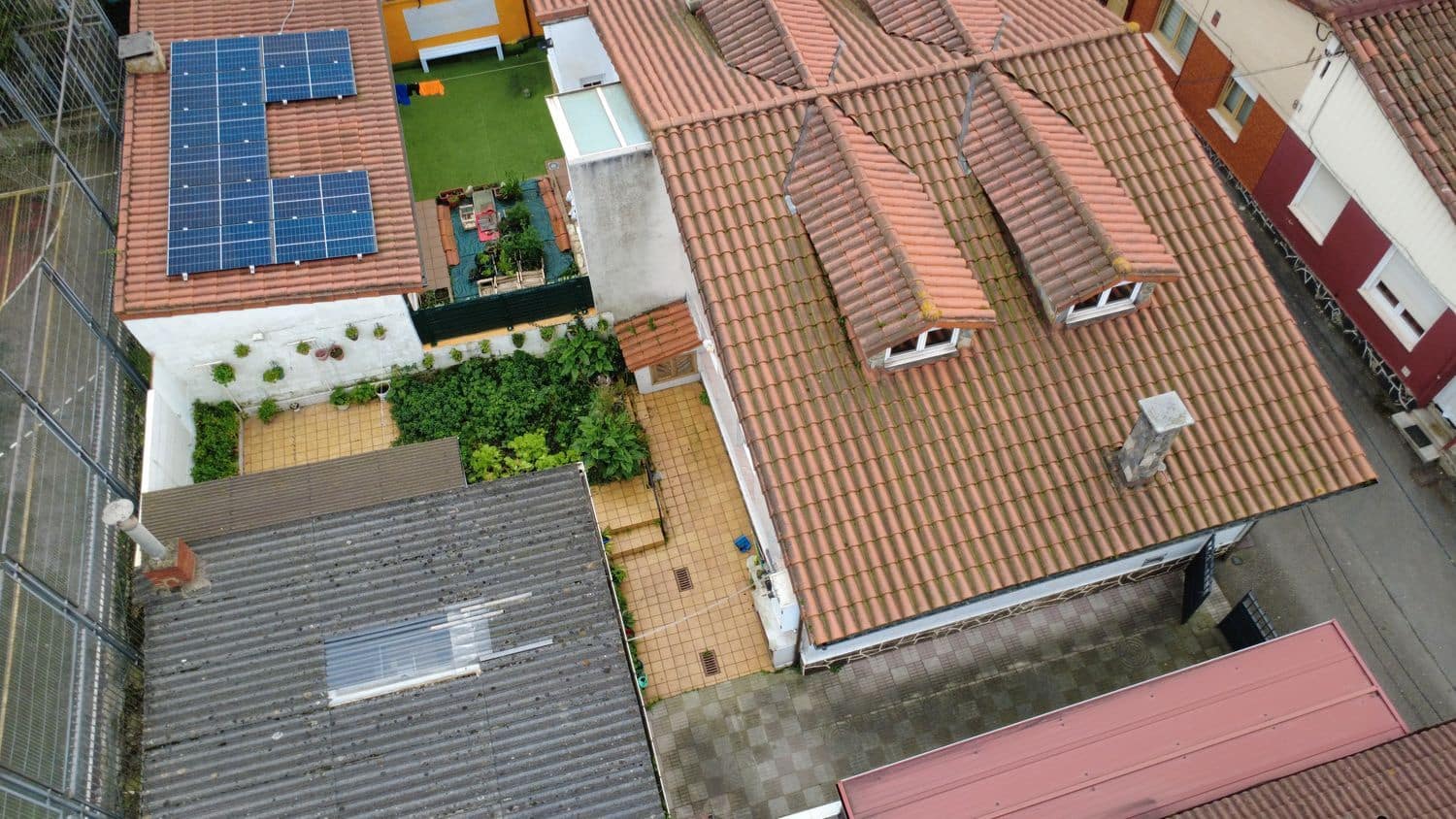 3 soveværelse Byhus til salg i Gijon med garage - € 229.000 (Ref: 9543099)