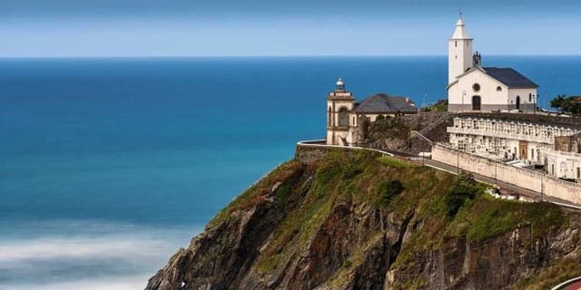 Mark till salu i Luarca, Valdés - 750 000 € (Ref: 9543100)