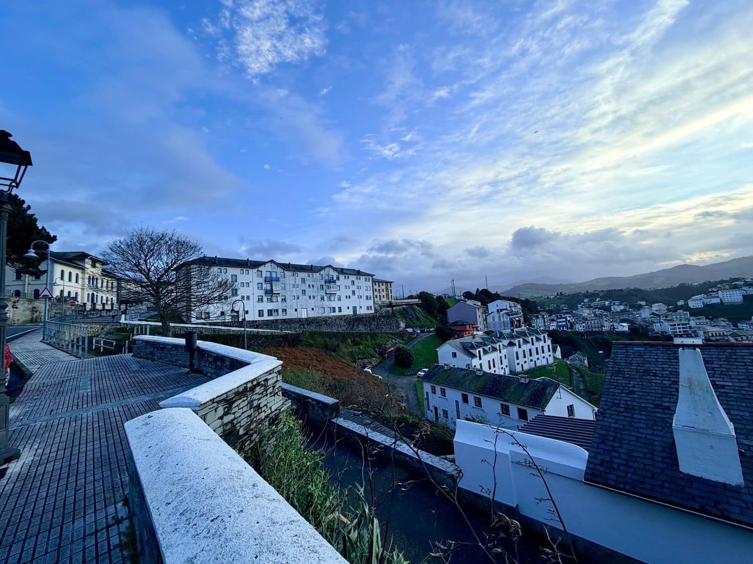 Mark till salu i Luarca - 750 000 € (Ref: 9543100)