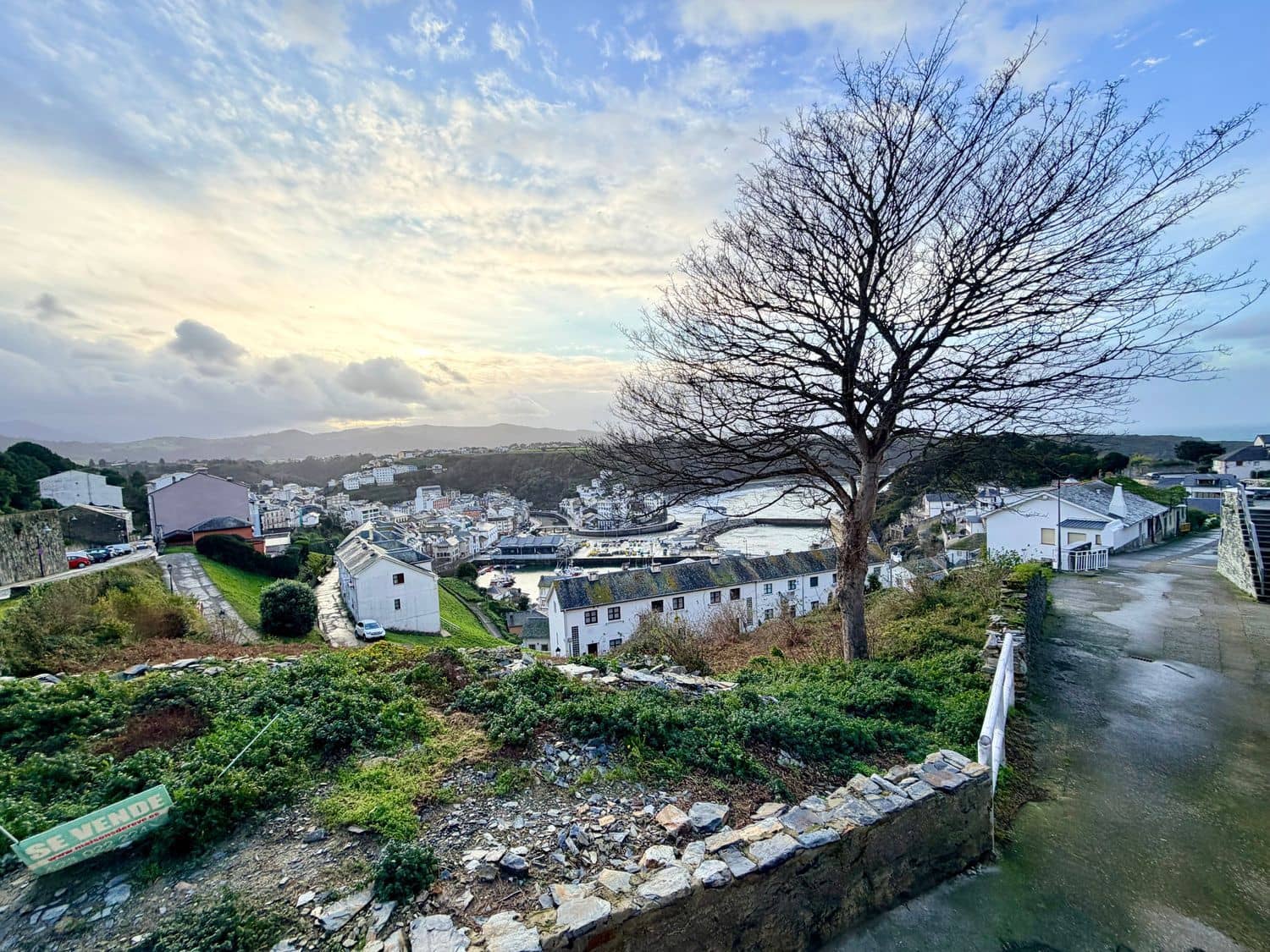 Mark till salu i Luarca - 750 000 € (Ref: 9543100)