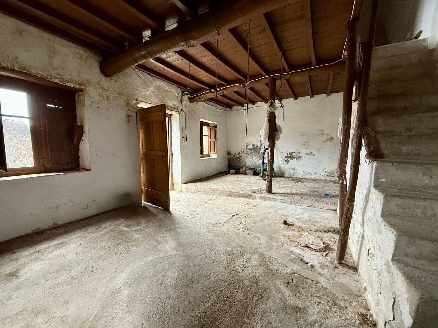 4 soveværelse Finca/Landehus til salg i Mieres med garage - € 29.900 (Ref: 9543101)