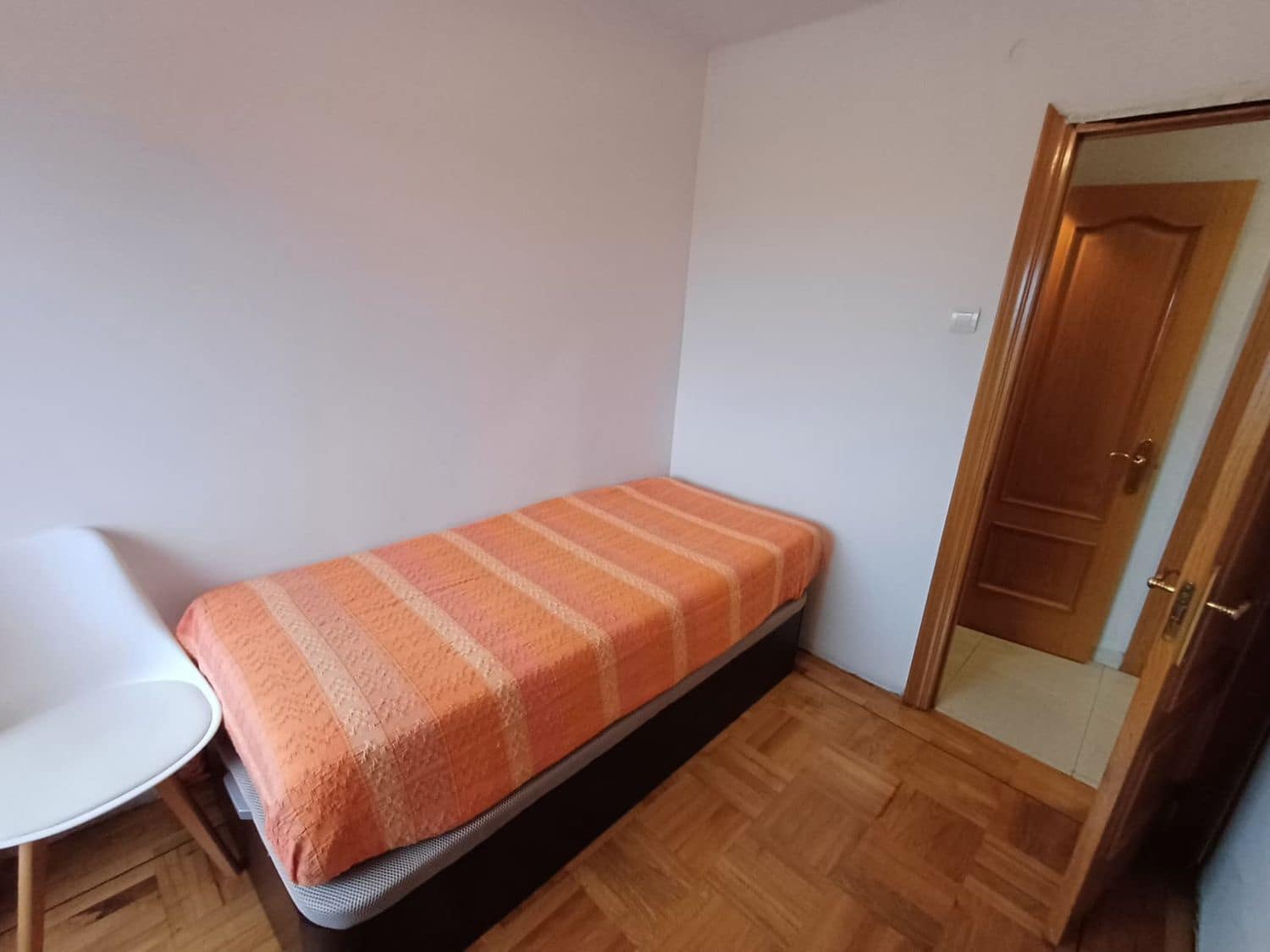 3 makuuhuone Huoneisto myytävänä paikassa Aviles mukana 
autotalli - 110 000 € (Ref: 9547390)