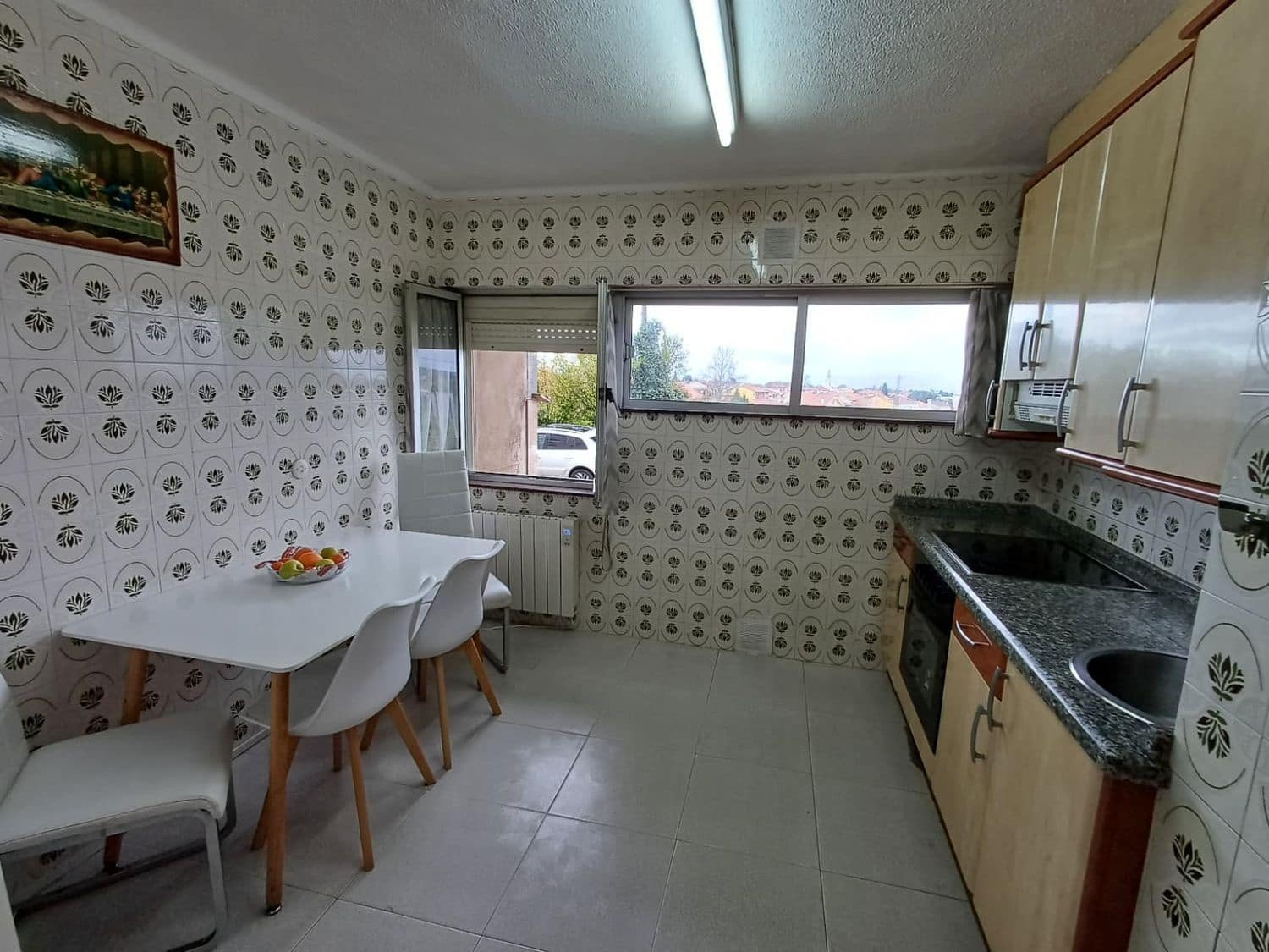 3 makuuhuone Huoneisto myytävänä paikassa Aviles mukana 
autotalli - 110 000 € (Ref: 9547390)