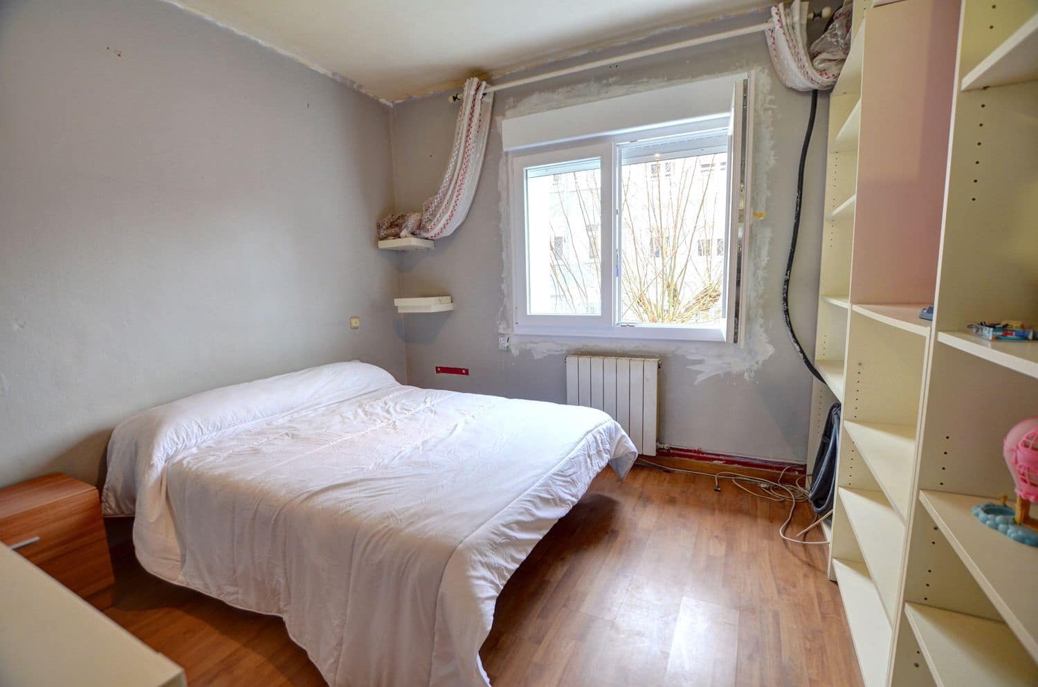 4 slaapkamer Appartement te koop in Aviles met garage - € 145.000 (Ref: 9547391)