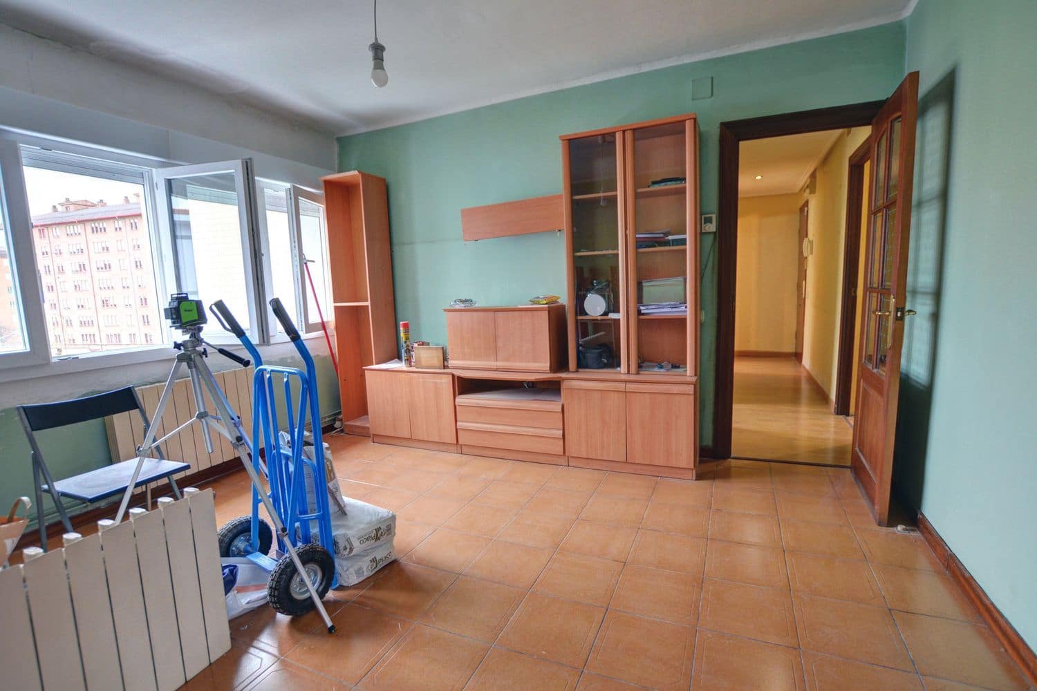 4 slaapkamer Appartement te koop in Aviles met garage - € 145.000 (Ref: 9547391)