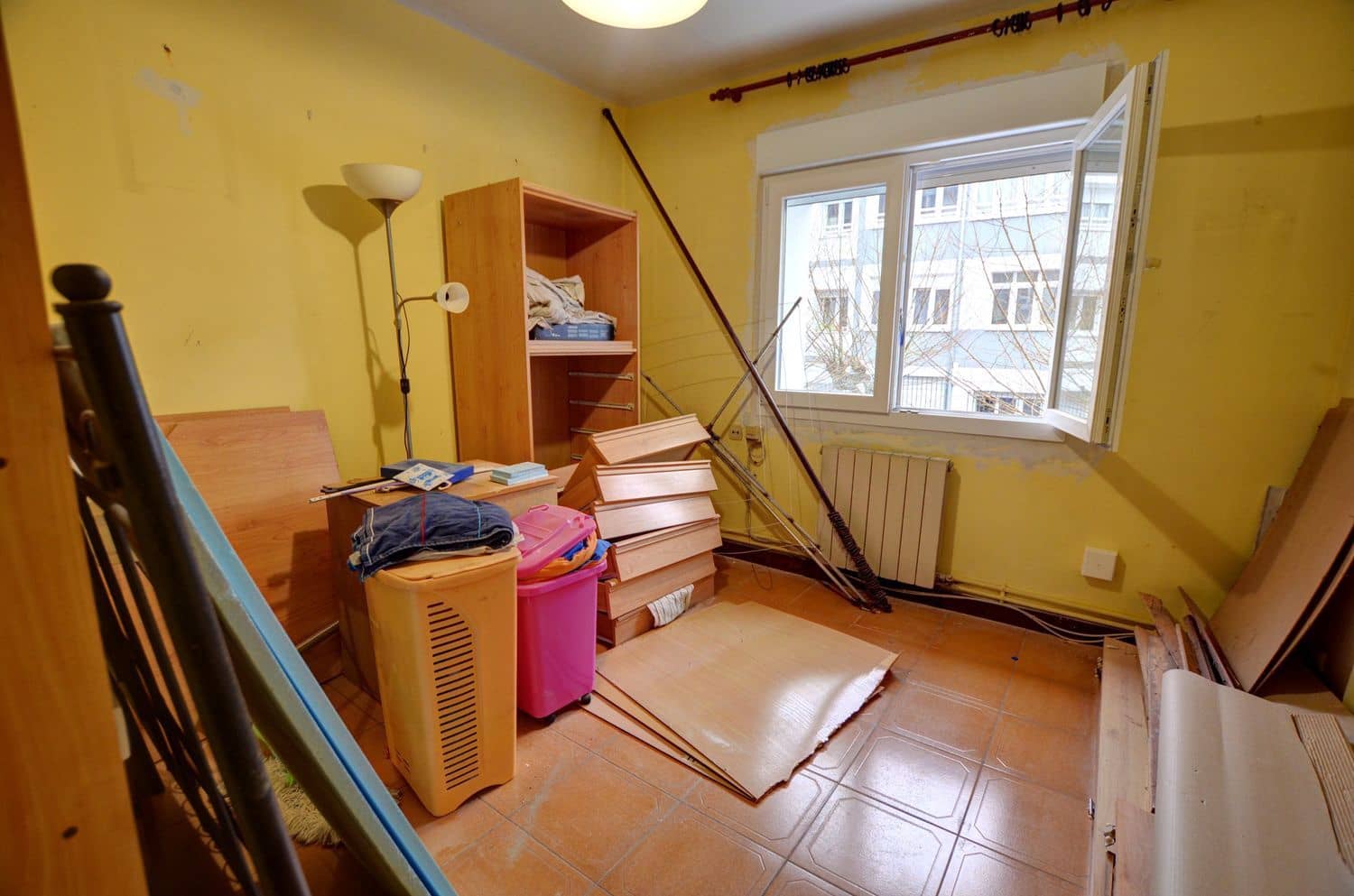 4 slaapkamer Appartement te koop in Aviles met garage - € 145.000 (Ref: 9547391)