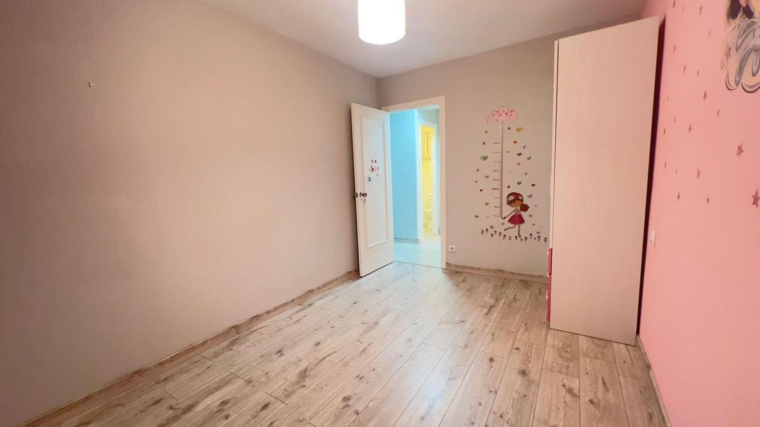 3 makuuhuone Huoneisto myytävänä paikassa Gijon mukana 
autotalli - 195 000 € (Ref: 9550848)