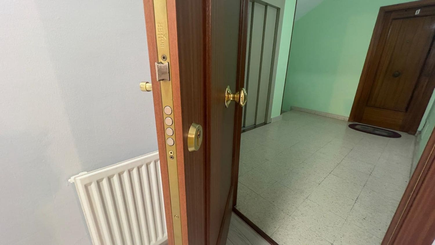 3 makuuhuone Huoneisto myytävänä paikassa Gijon mukana 
autotalli - 195 000 € (Ref: 9550848)