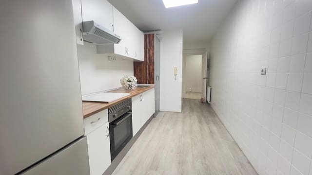 3 chambre Appartement à vendre à Centro Urbano, Gijón avec garage - 195 000 € (Ref: 9550848)