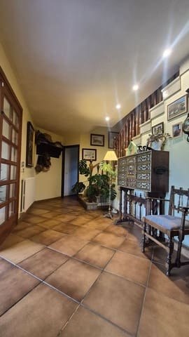 5 soverom Villa til salgs i Gijón med svømmebasseng garasje - € 930 000 (Ref: 9550850)