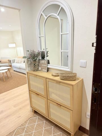 1 bedroom Apartment for rent in Centro Urbano, Oviedo with garage - € 850 (Ref: 9554380)