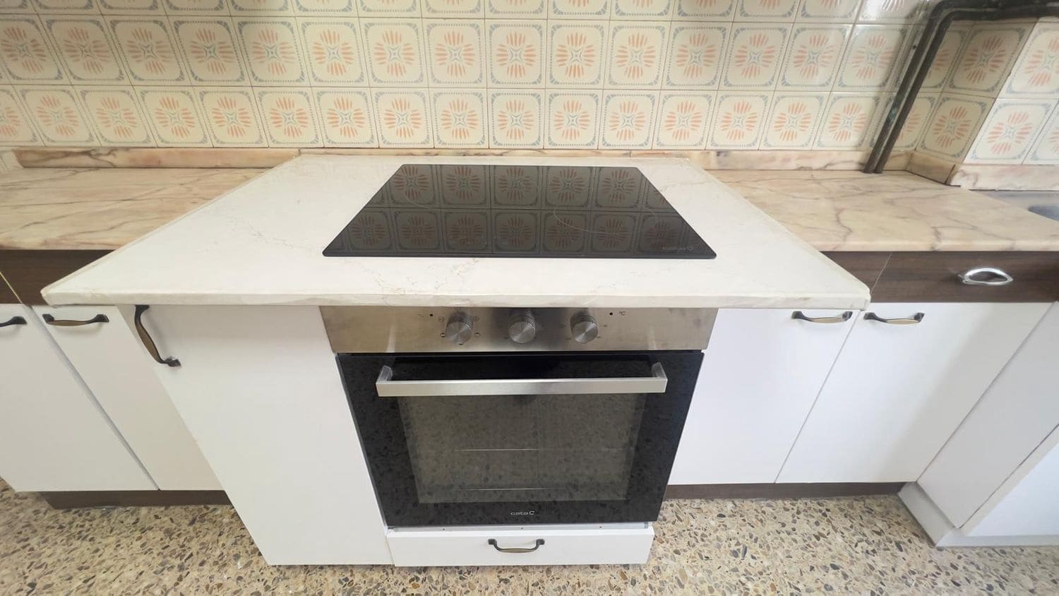 3 bedroom Apartment for rent in Gijon with garage - € 700 (Ref: 9568052)