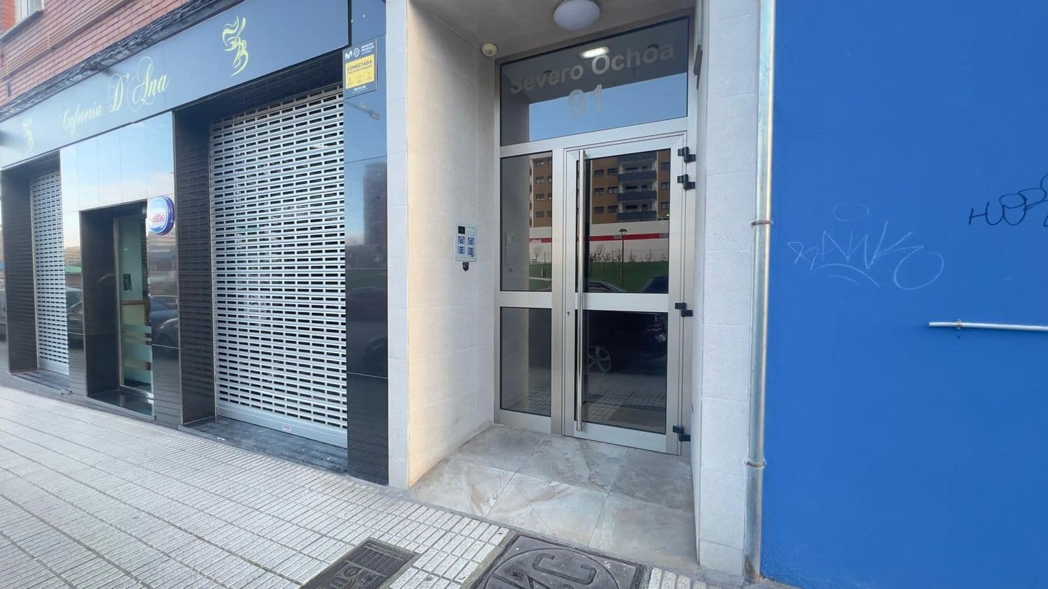 3 bedroom Apartment for rent in Gijon with garage - € 700 (Ref: 9568052)