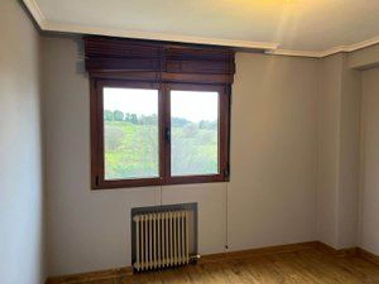 4 makuuhuone Huoneisto myytävänä paikassa Aviles mukana 
autotalli - 220 000 € (Ref: 9568053)