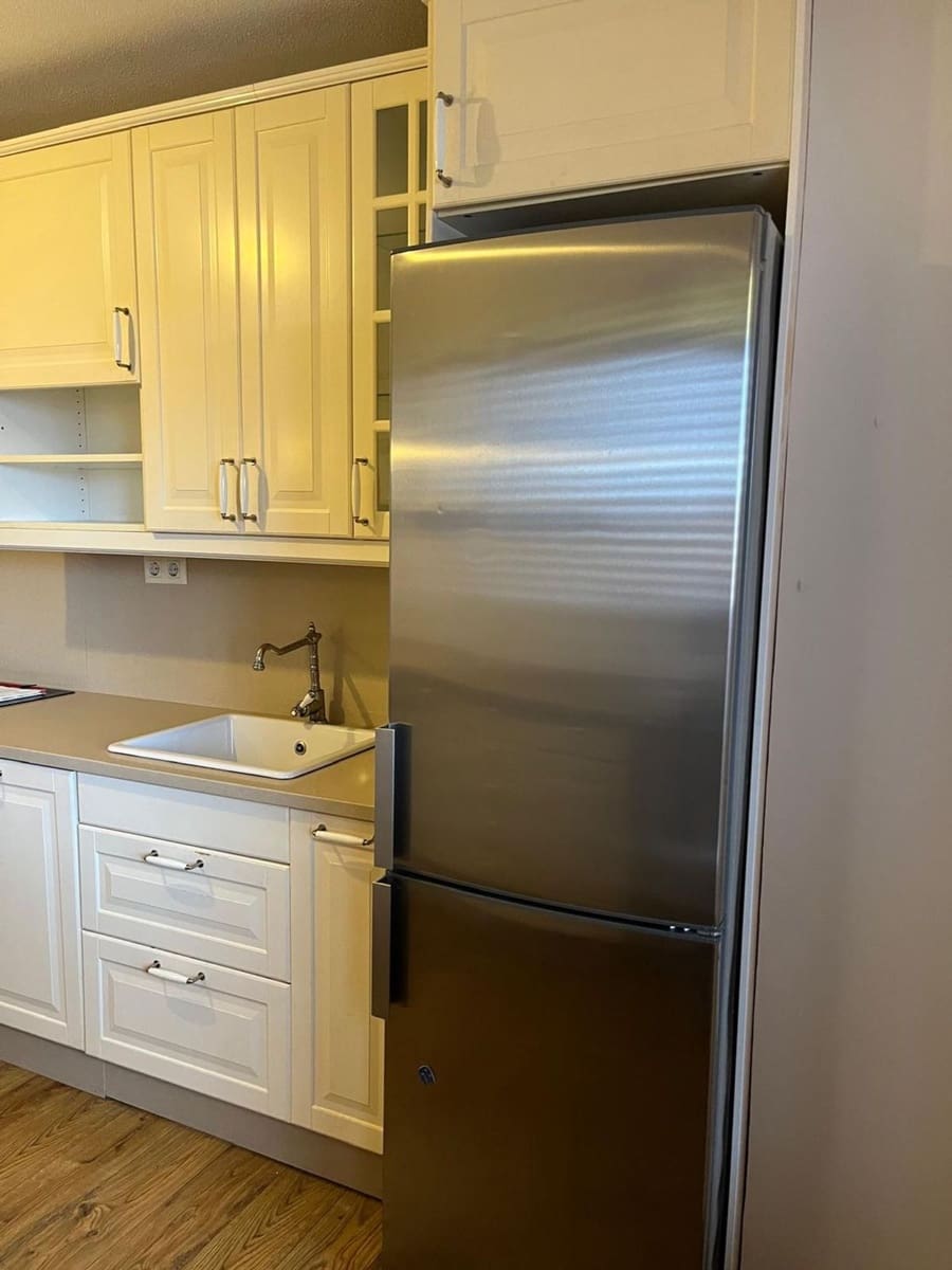 4 makuuhuone Huoneisto myytävänä paikassa Aviles mukana 
autotalli - 220 000 € (Ref: 9568053)